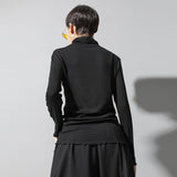 High Collar Graphic Letter Print T-shirt